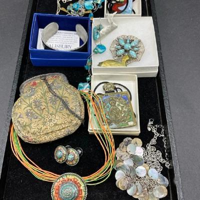 Sale Photo Thumbnail #306