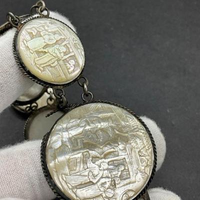 Sale Photo Thumbnail #126