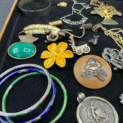 Sale Photo Thumbnail #303