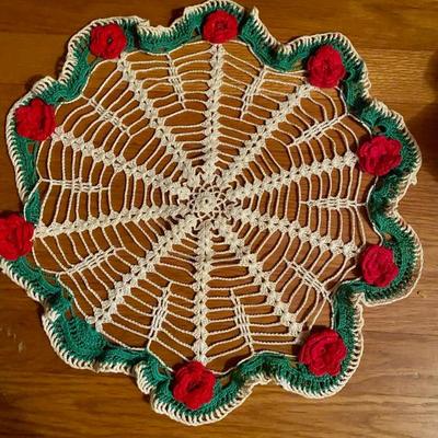 Sale Photo Thumbnail #15: Lots of Vtg Hand Crocheted Items