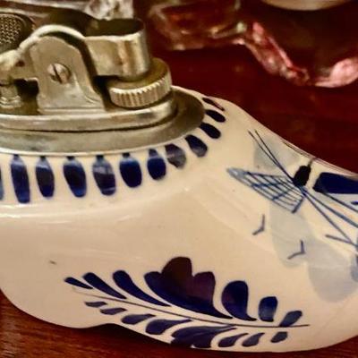 Sale Photo Thumbnail #9: Vtg Delftware Lighter