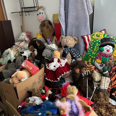 Sale Photo Thumbnail #147