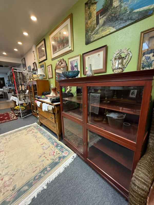Sale Photo Thumbnail #22