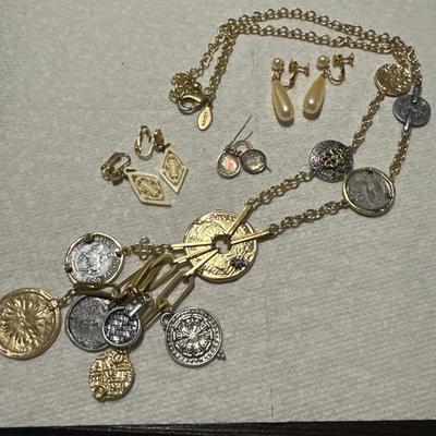 Sale Photo Thumbnail #886