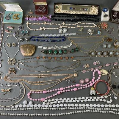 Sale Photo Thumbnail #202