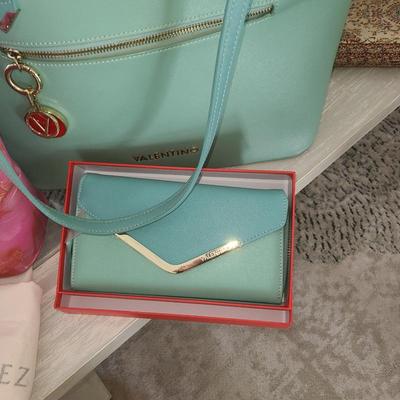 Sale Photo Thumbnail #72