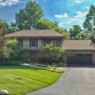 Sale Photo Thumbnail #1: House For Sale