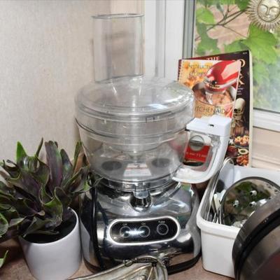 Sale Photo Thumbnail #280: 278 kitchen