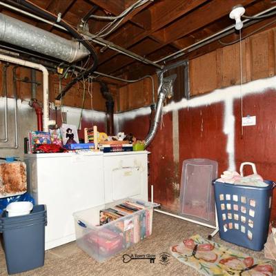 Sale Photo Thumbnail #550: 548 basement