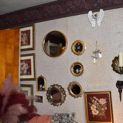 Sale Photo Thumbnail #224: 222 family room