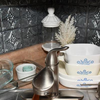 Sale Photo Thumbnail #260: 258 kitchen