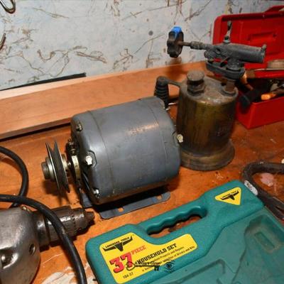 Sale Photo Thumbnail #640: 638 basement