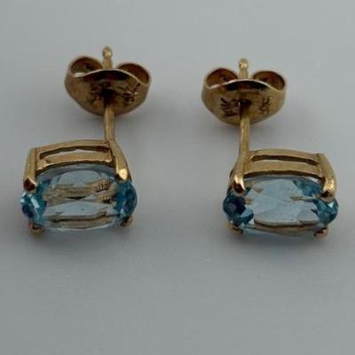 Pair of 14k Yellow Gold 2.5 TCW Oval-Cut Blue Topaz Stud Earrings