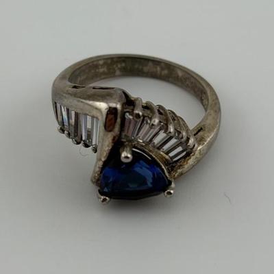 Sterling Silver 1.75 Carat Trillion-Cut Sapphire Ring