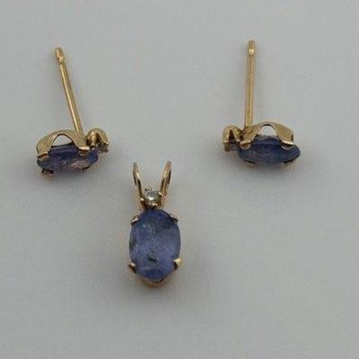 14k Yellow Gold Oval-Cut Tanzanite Earring & Pendant Set