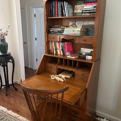 Sale Photo Thumbnail #262: Two piece Vintage solid wood Ethan Allen hutch/secretary. 