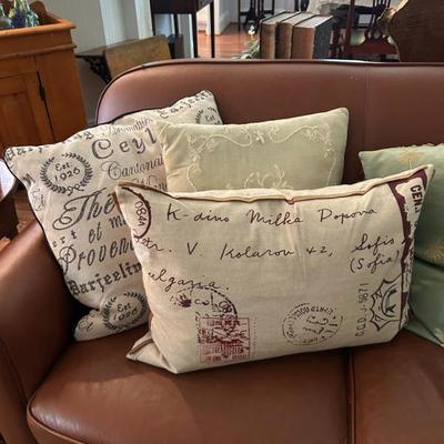 Sale Photo Thumbnail #255: Brown sofa is NFS