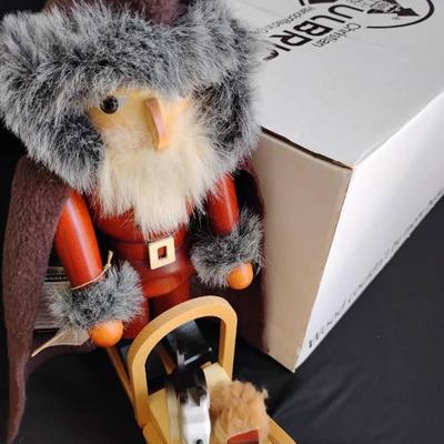Sh771 ulbricht nutcracker dog sled