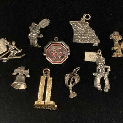 Sh715v charming charms