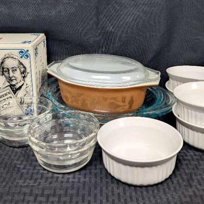 Sh742 pyrex corningware