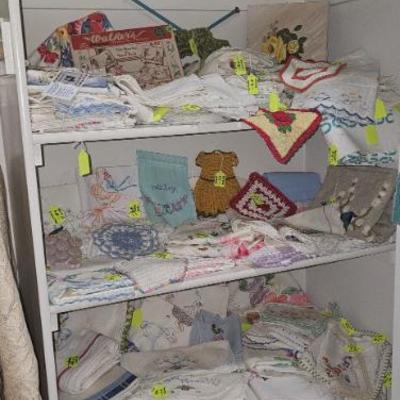 All vintage linens