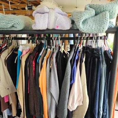 Sale Photo Thumbnail #137