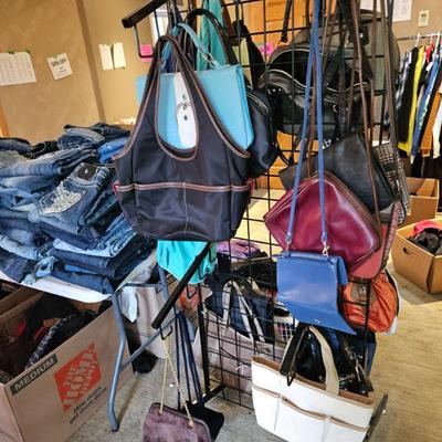 Sale Photo Thumbnail #271