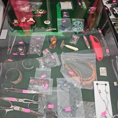 Sale Photo Thumbnail #165
