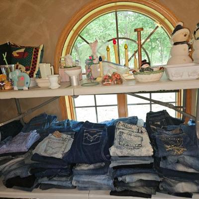 Sale Photo Thumbnail #269