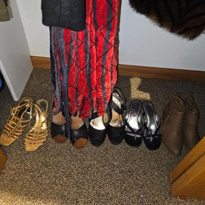 Sale Photo Thumbnail #352