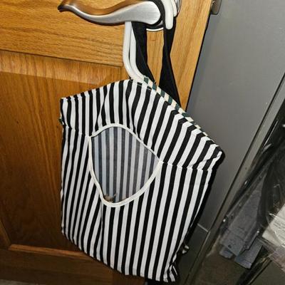 Sale Photo Thumbnail #388
