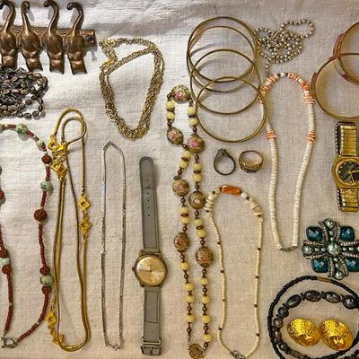 Sale Photo Thumbnail #82