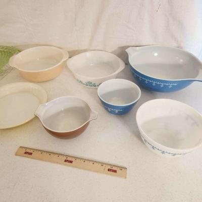 7pc Vintage Colorful Pyrex, Fire King, Glasbake Baking & Mixing Dishes