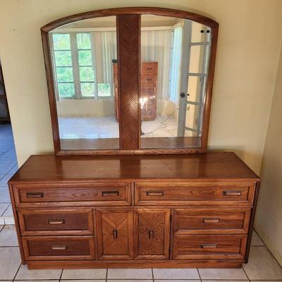 Vintage Vaughan Solid Wood Dresser w/ Mirror - 66x18x30"