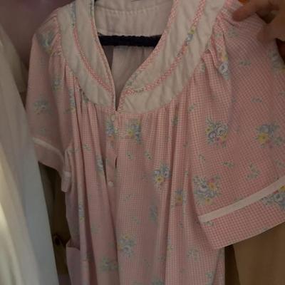 Sale Photo Thumbnail #323