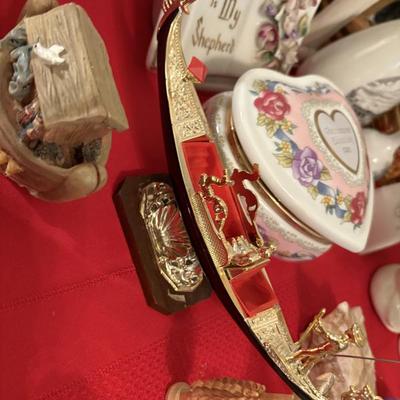 Sale Photo Thumbnail #271