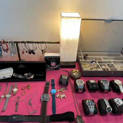 Sale Photo Thumbnail #3