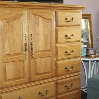Sale Photo Thumbnail #240