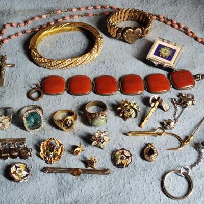 Sale Photo Thumbnail #286