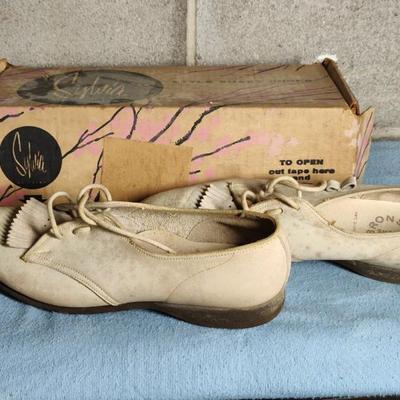 Sale Photo Thumbnail #434