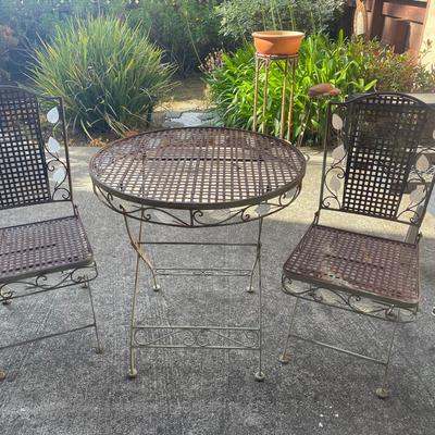 Metal Bistro Set with Lattice Design and Leaf Accents
