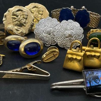 Sale Photo Thumbnail #154