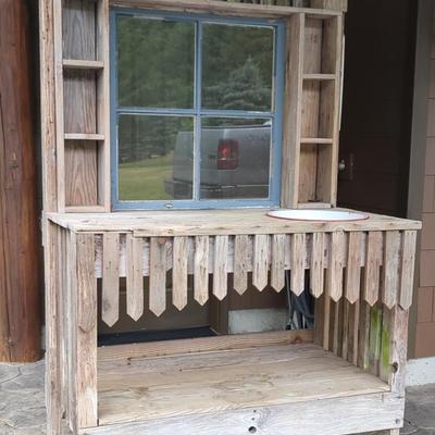'Picket Fence' Wood Potting Table
