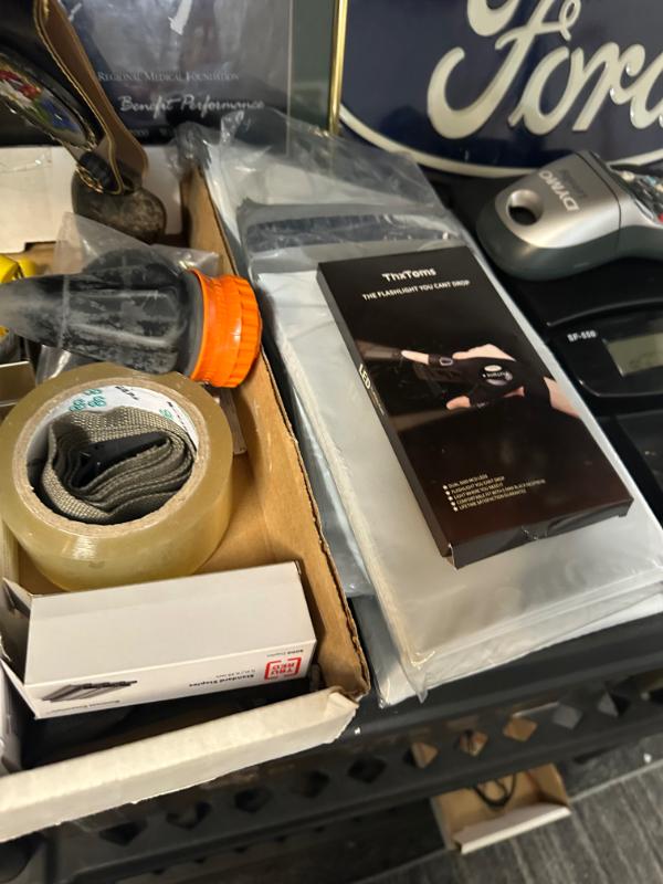 Sale Photo Thumbnail #556