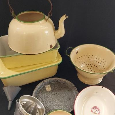 VINTAGE ENAMELWARE KITCHEN TOOLS