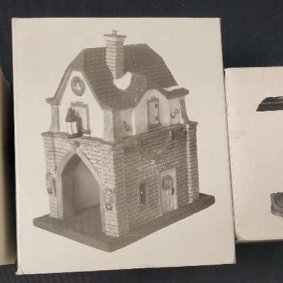 DEPARTMENT 56 LOT #18- THREE STRUCTURES 