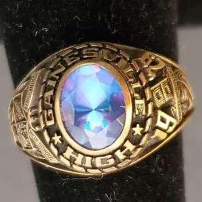 10K Gold Blue Stone Gainesville High Class Ring - Size 7.5