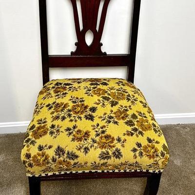 Antique Mother of Pearl Inlaid Parlor Chair 19x17x37