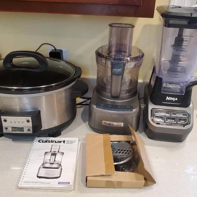 Cuisinart Food Processor, Cuisinart Slow Cooket & Ninja Blender