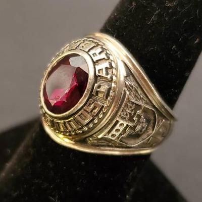 10K White Gold Red Stone Souderton Area Class Ring - Size 7.5